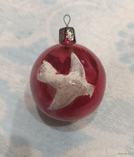 Елочные игрушки, стекло, шар с голубем , рельефная