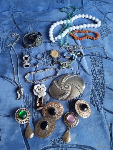 Лот бижутерии с р без мц