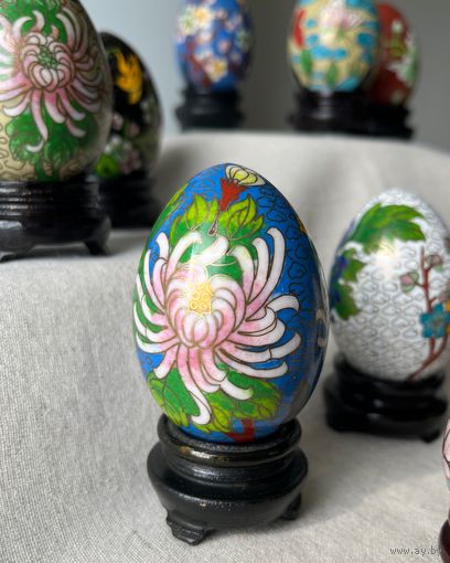 Статуэтка Яйцо Клуазоне клуазонне Перегородчатая эмаль с подставкой 6,5 х 4,5см