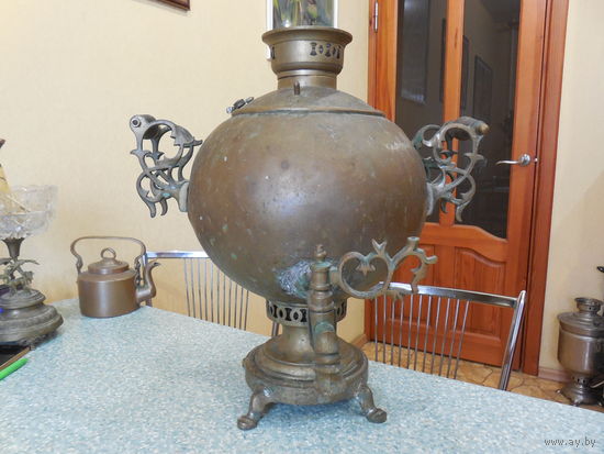 Угольный самовар "Шар", фабрики Тейле в Туле. 10 л