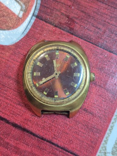 Часы луч. Рабочие . Позолоченные au10