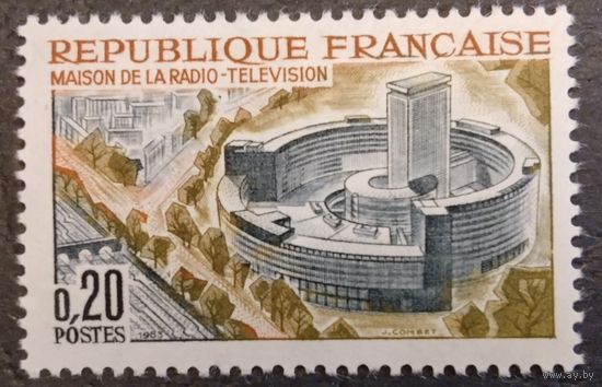 Франция. 1963г. Mi1456**. Здание радио и телевидения в Париже.