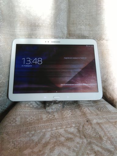 SAMSUNG GT-P5200 В ЗАЩИТНОМ СТЕКЛЕ