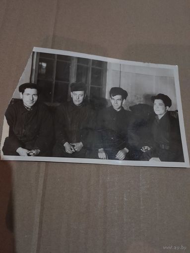 Фото сотрудников завода им. Кирова 1955г.