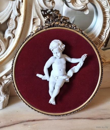 Италия.Панно медальон Capodimonte