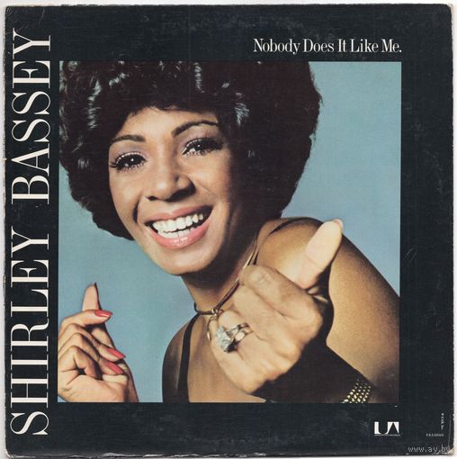 LP Shirley Bassey 'Nobody Does It Like Me'