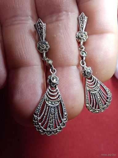 С рубля без мц. серьги капельные, длина 4.5см. мЗвезда925