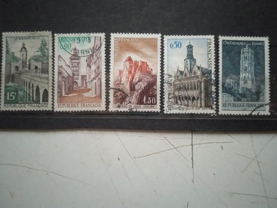 Замки франции