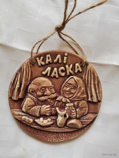 Панно из глины.