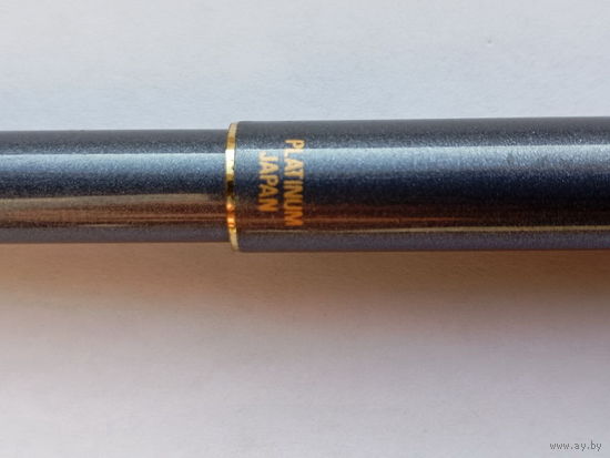 Уникальная шариковая ручка Platinum beeline 623b
