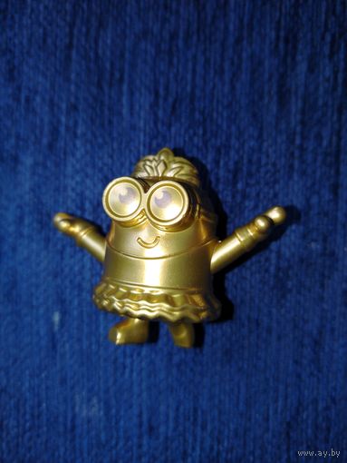 Миньон золотой МакДональдс 2020