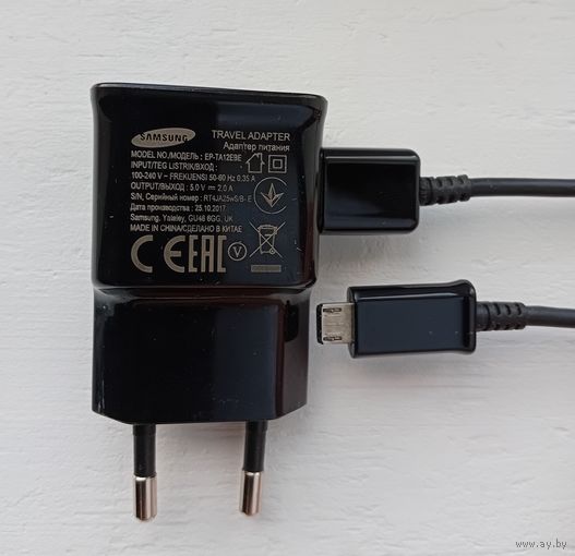 Зарядное устройство Samsung. С Кабелем Micro-USB