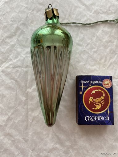 Елочная игрушка.