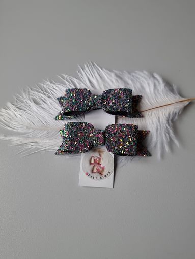 Заколки-бантики