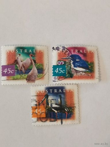 Три марки из серии "Болотные птицы Австралии"