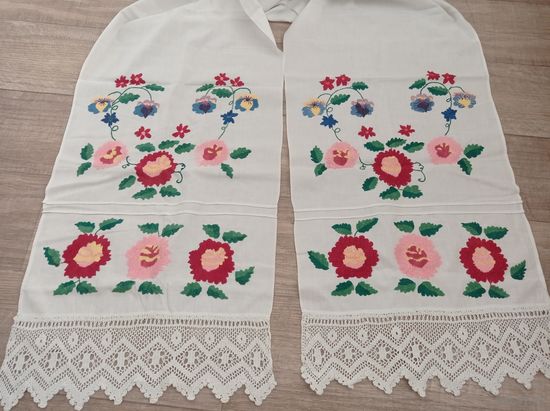Рушник СССР с вышивкой, вышитый рушник с кружевом