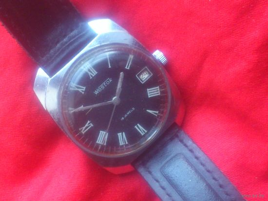 Часы ВОСТОК 2214 из СССР 1970-х