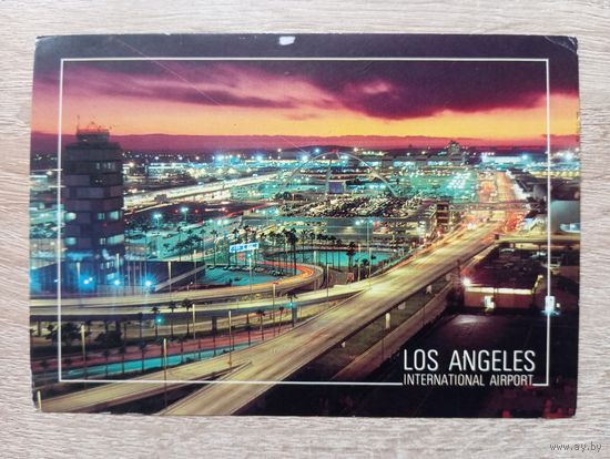 О-10. ПОДПИСАННАЯ ОТКРЫТКА США. АЭРОПОРТ ЛОС АНДЖЕЛЕС.