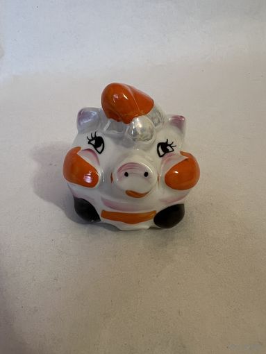 Статуэтка фарфоровая  "Пятачок"  ДФЗ