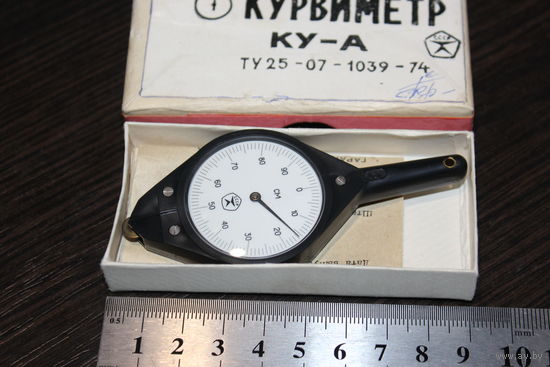 Курвиметр КУ-А из СССР, прибор для измерения длин кривых и извилистых линий на картах.