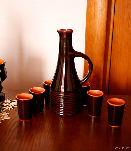 Графин и рюмочки СССР