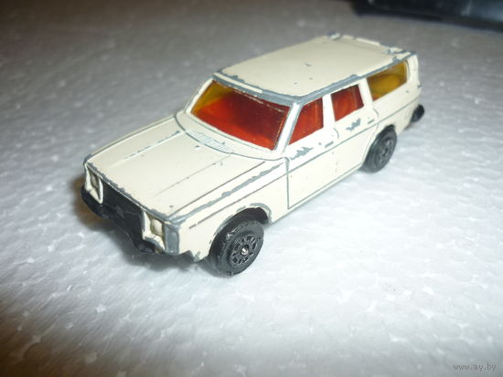 Модель авто Volvo 245DL. СORGI JUNIORS. масштаб 1:64.