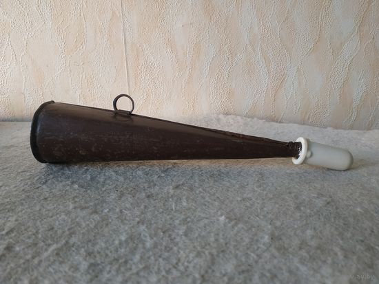 Старый охотничий рожок.