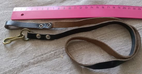 Страховочный ремешок пистолета ТТ. Кожа. Склад. Редкий с Латунным карабином. Недорогой старт!