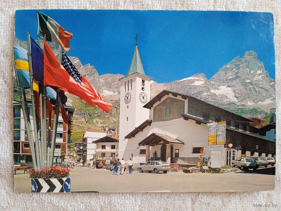 Италия, Брей-Червинья. Вид на Маттерхорн, высота 3384 м