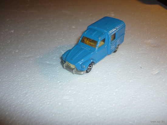 Модель авто фургон CITROEN ACADIANE . Majorette. масштаб 1:60. Made in FRANCE