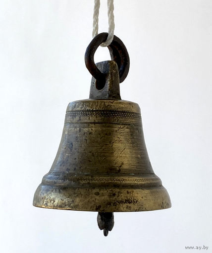 Старинный бронзовый колокольчик