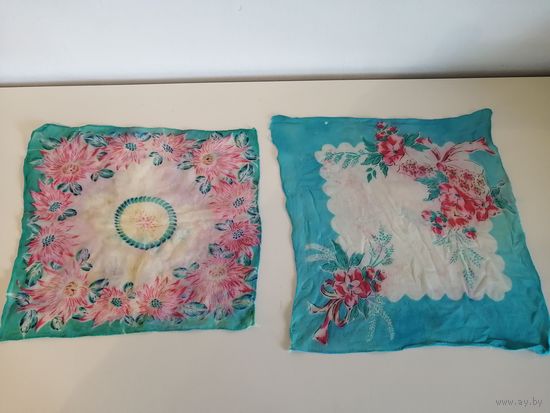 Платочки газовые старинные. Цена за 2