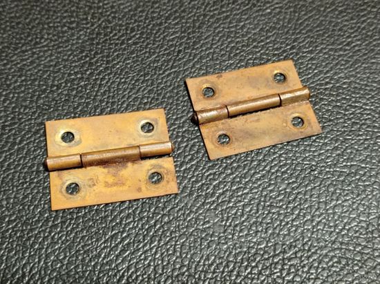 Завесы мебельные  покрыты латунью- старинные