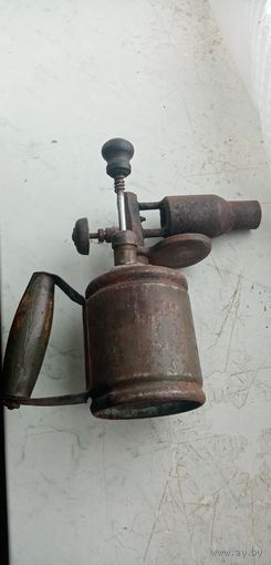 Паяльная лампа СССР маленькая.