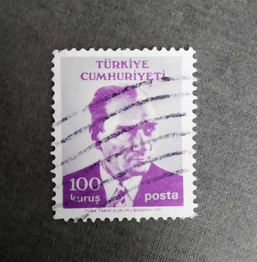 Марка Турция 1971 год Ататюрк
