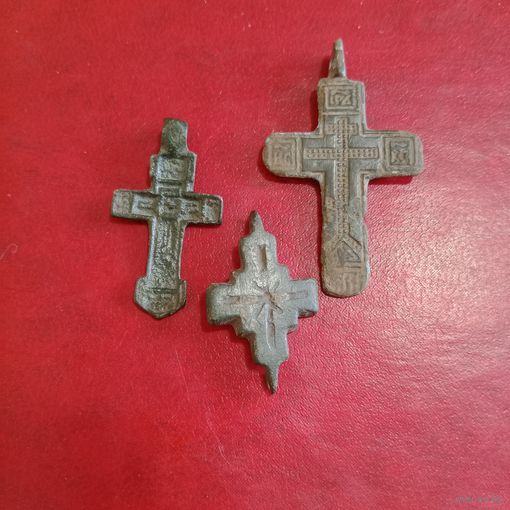Лот крестиков 3 штуки