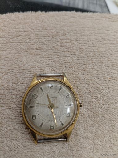 Часы волна Au