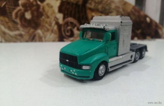 FORD AEROMAX - 120.