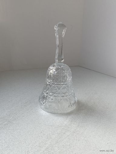 Колокольчик.