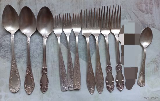 Столовые приборы нейзильбер МНЦ. 11 штук (мельхиор)