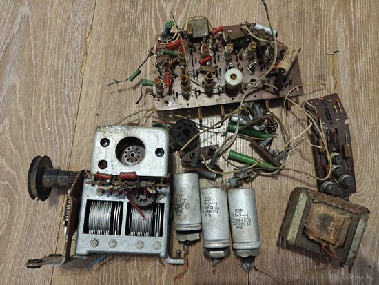 Радиодетали к радиоле Муромец. Обмен.