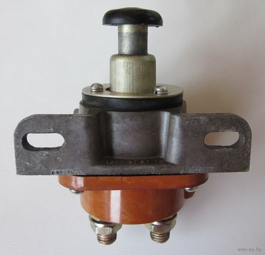 Выключатель массы  вм-1212.3737-05 12-24В 50А