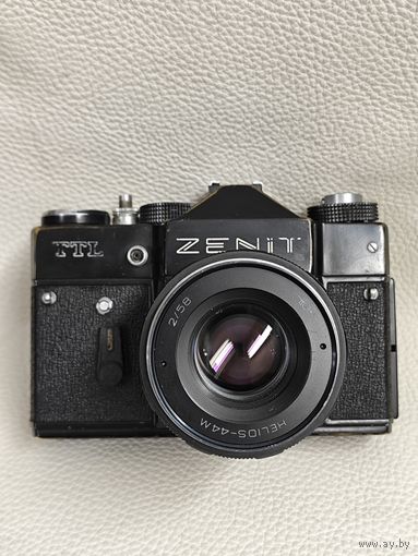 Фотоаппарат "Zenit TTL" (лот2)