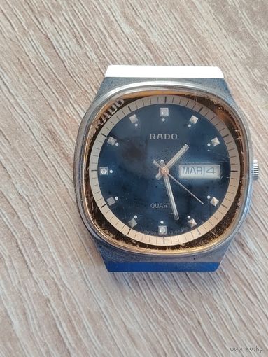 Швейцарские часы Rado,  соответствуют модели Rado Voyager или Rado Super Time из 1970–1980-х годов