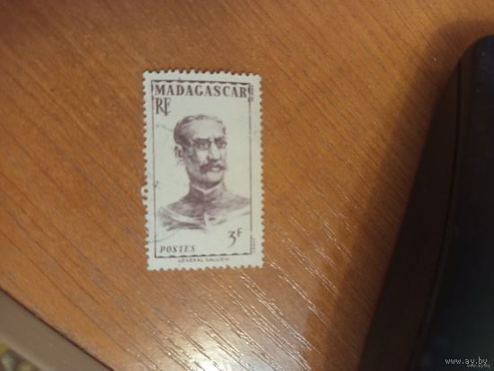 Французская колония Мадагаскар война милитари персоналии (3-1)