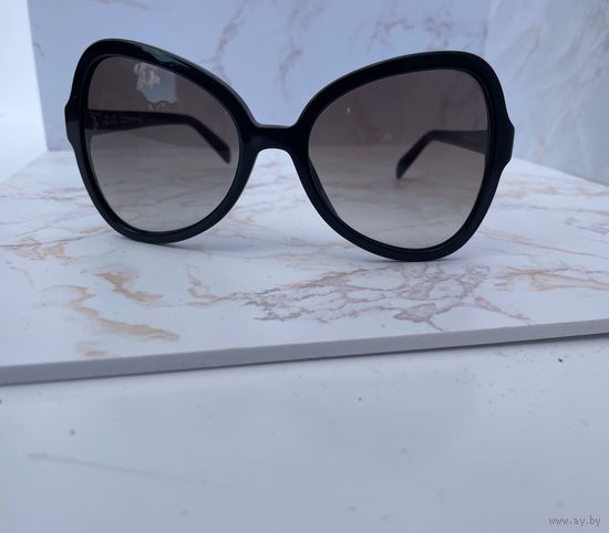 Солнцезащитные очки Prada оригинал