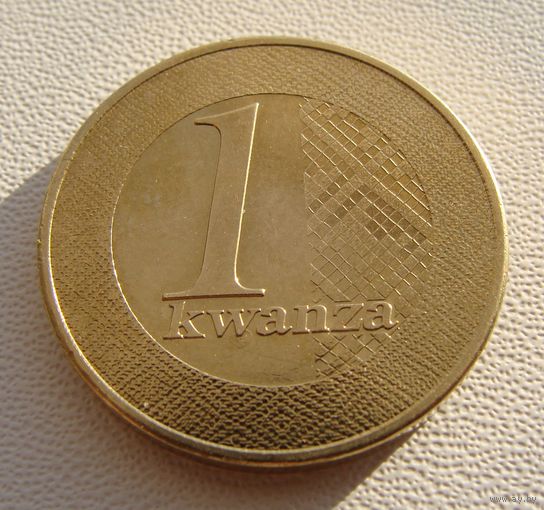 Ангола. 1 кванза 2012 год  KM#108  "Монета не чищена"