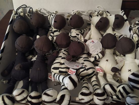 Набор игрушек Nici(Германия) Зебра тканевая (3 вида) 20 см (одним лотом 12 единиц)