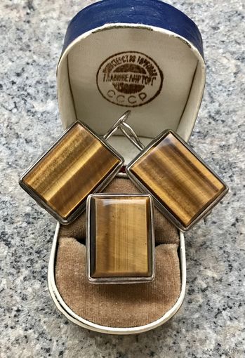 Серьги и кольцо комплект