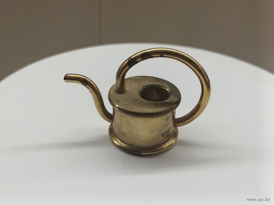 Бронзовая миниатюра ГДР. Лейка.
